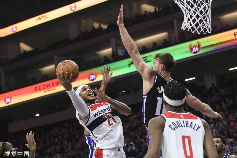 使他赢得了 使他赢得了