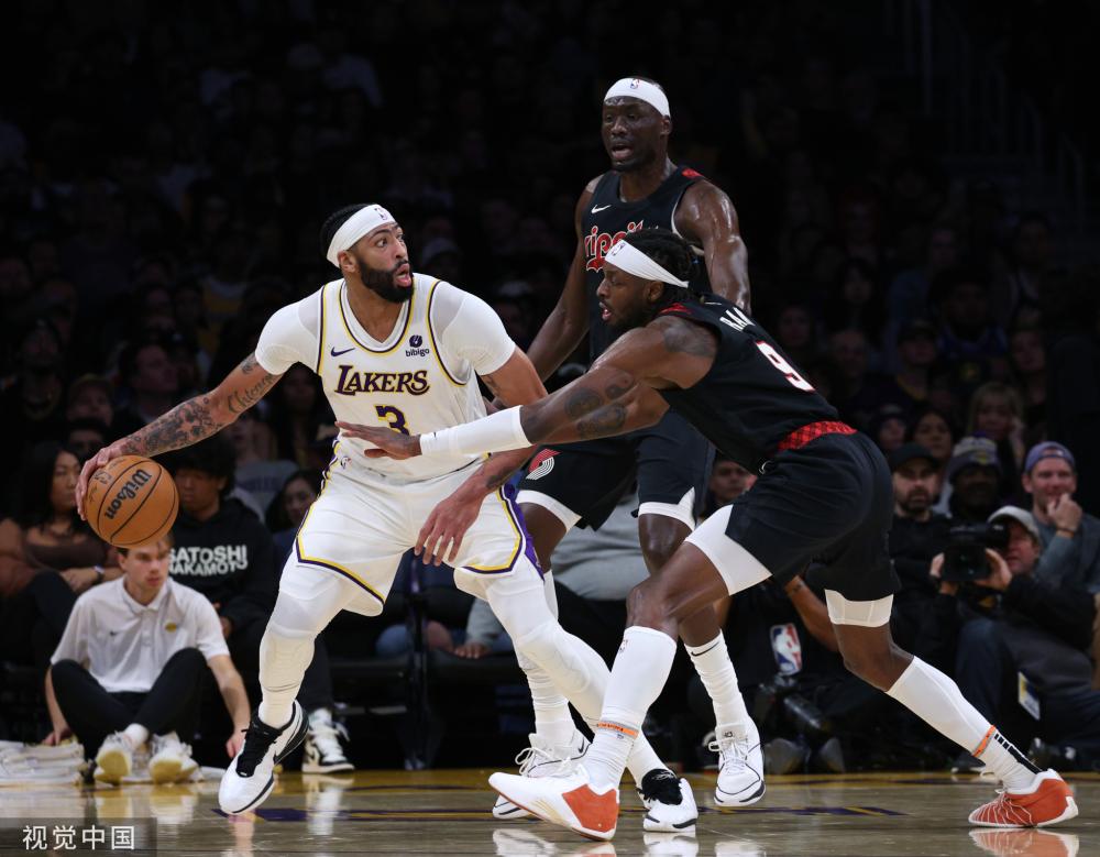 感到震惊和 感到震惊和